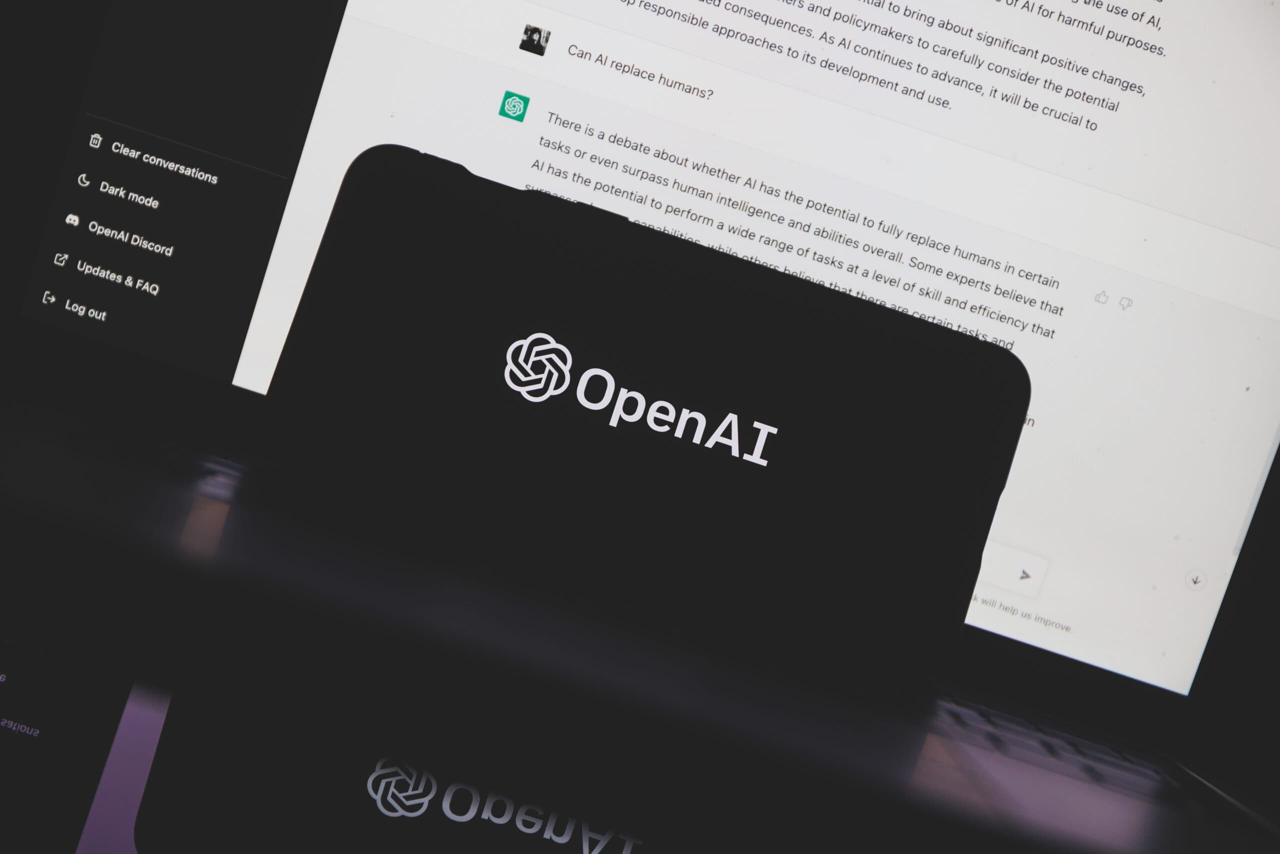 OpenAI Executive Leadership Shakeup Reported Amid Internal Restructuring