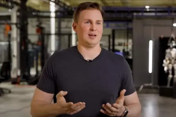 Figure AI CEO Brett Adcock Demonstrates Figure 03 Robot in Live Interview, Showcasing Real-World Mobility